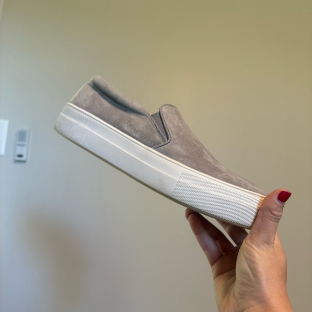 Steve Madden Gray Slip-On Ankle Booties